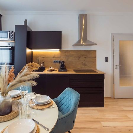 Schillerapartment Hof, Kueche, 24H Digital-Checkin, Parkplatz, Wlan250Mbit Hof  Esterno foto