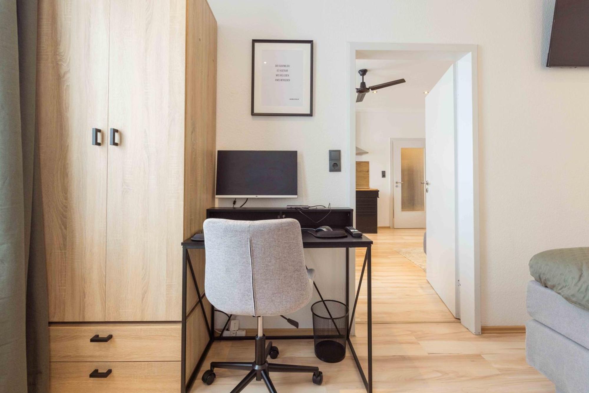 Schillerapartment Hof, Kueche, 24H Digital-Checkin, Parkplatz, Wlan250Mbit Hof  Esterno foto