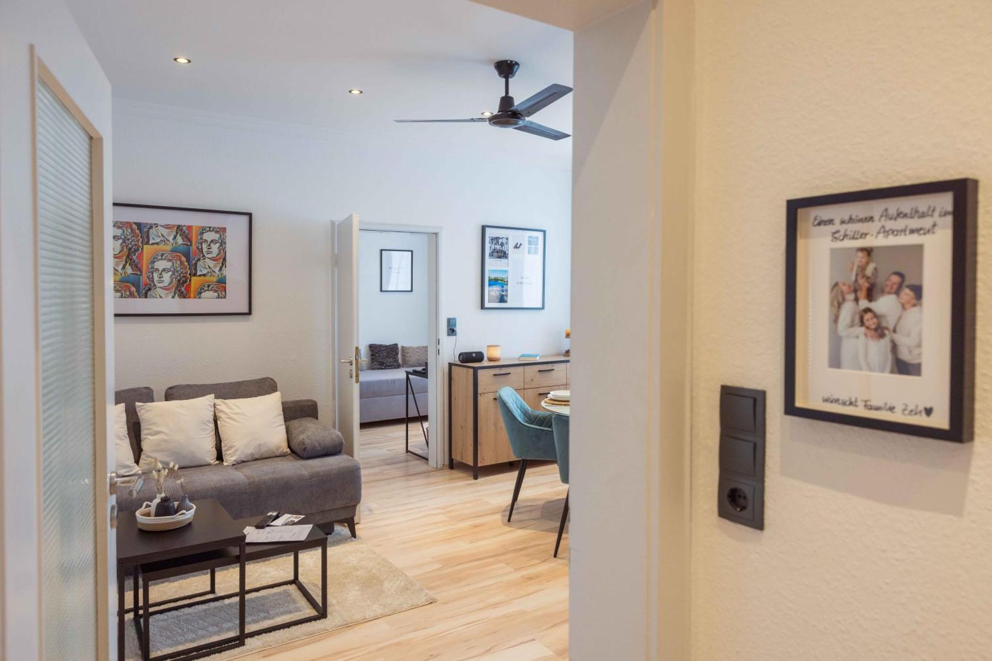 Schillerapartment Hof, Kueche, 24H Digital-Checkin, Parkplatz, Wlan250Mbit Hof  Esterno foto